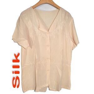 Women's 100% Silk Size M Short Sleeve Top Button-Up Shirt SCK303